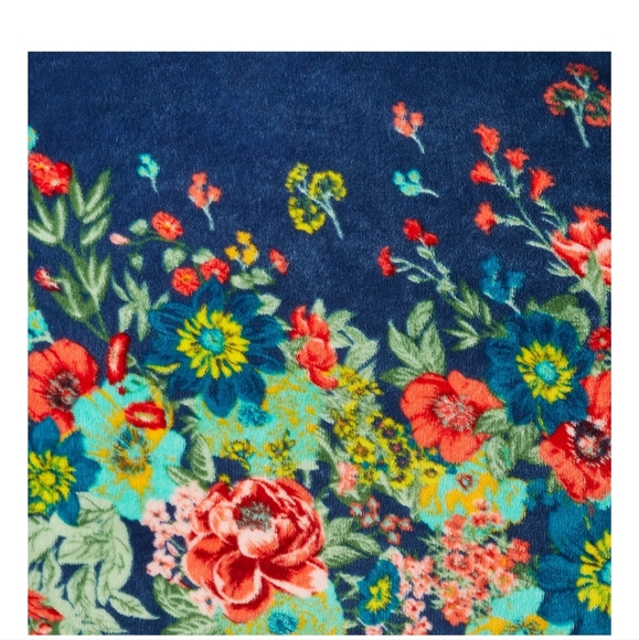 The pioneer woman's VELVET THROW blanket BRAND NEW fancy flourish - Picture 3 of 3